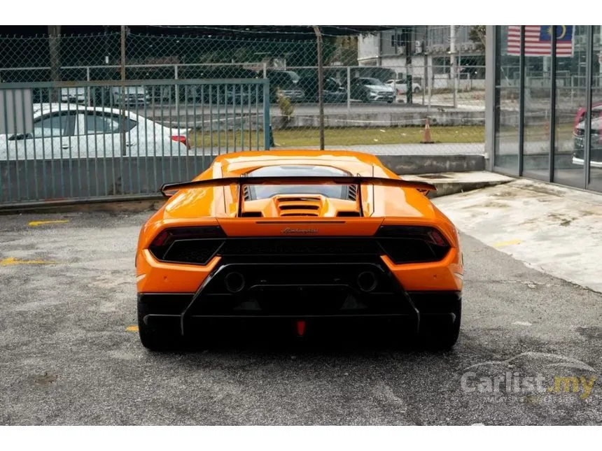 2019 Lamborghini Huracan Performante Coupe