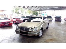 1997 Mercedes-Benz E230 2.3 Elegance Sedan