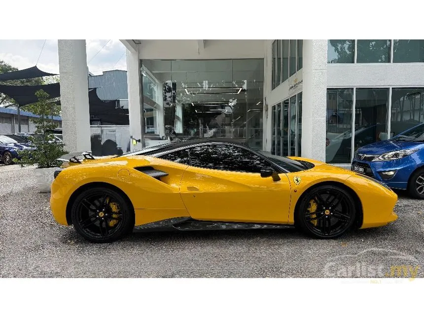 2015 Ferrari 488 GTB Coupe