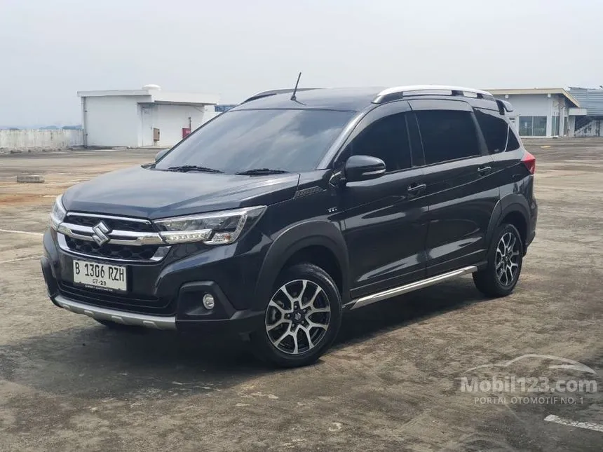 2024 Suzuki XL7 Zeta SUV