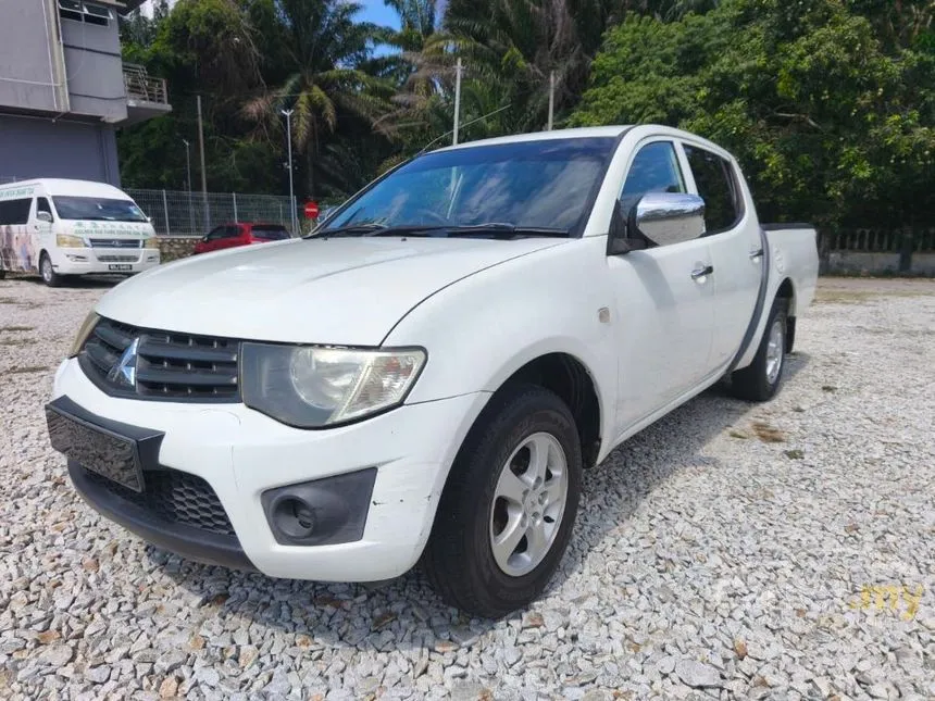 2014 Mitsubishi Triton Lite Dual Cab 4X2 Pickup