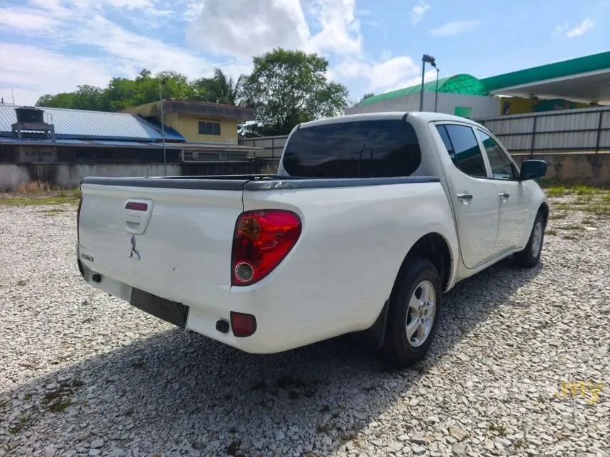 2014 Mitsubishi Triton Lite Dual Cab 4X2 Pickup