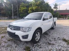 2014 Mitsubishi Triton 2.5 Lite Dual Cab 4X2 Pickup