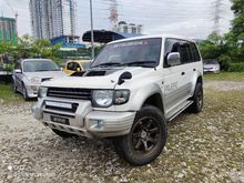 Mitsubishi PAJERO 2.6 (M) V32V,4WD,Leather Seats (PETROL)