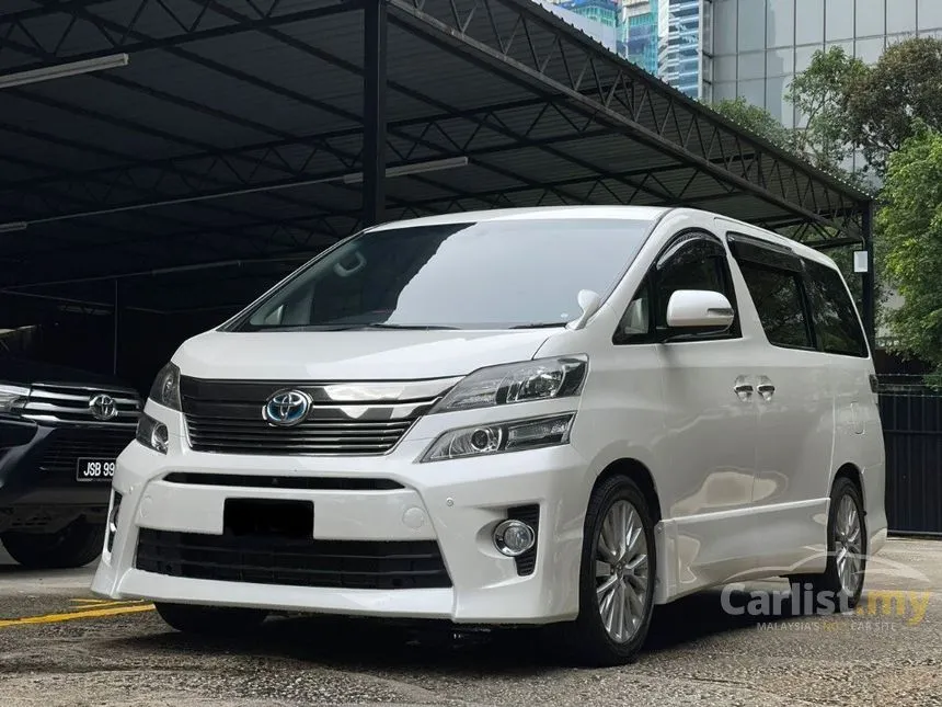 2013 Toyota Vellfire Z MPV