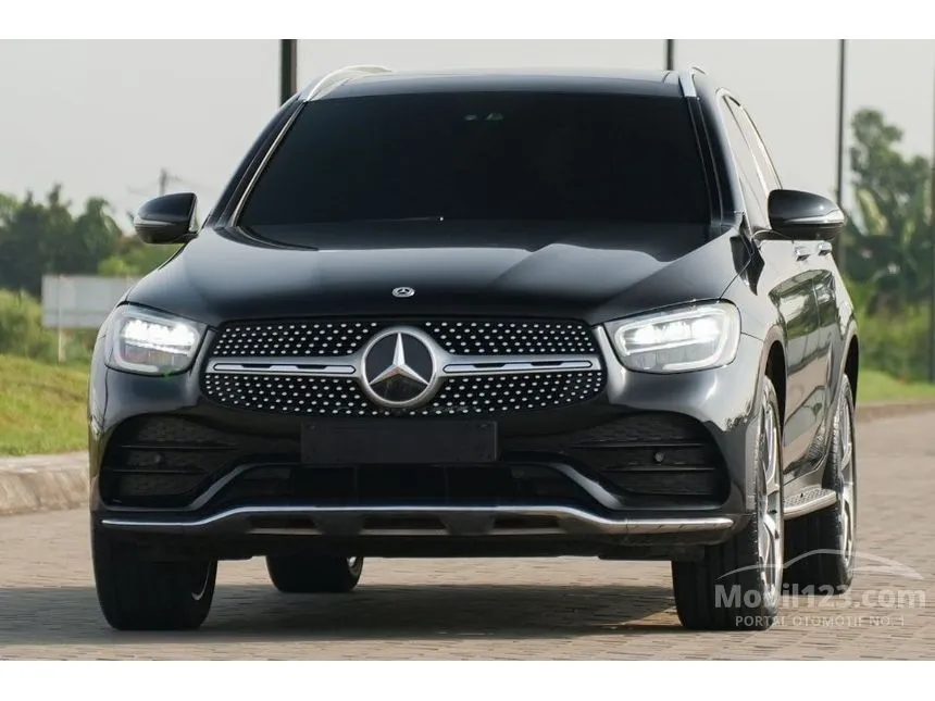 2020 Mercedes-Benz GLC200 AMG Line SUV