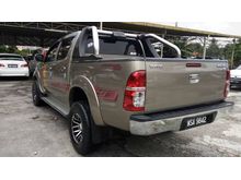 2009 Toyota Hilux 2.5 G Pickup Truck