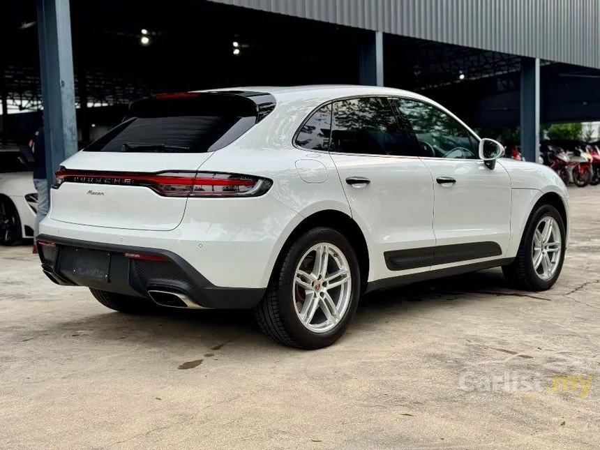2022 Porsche Macan SUV