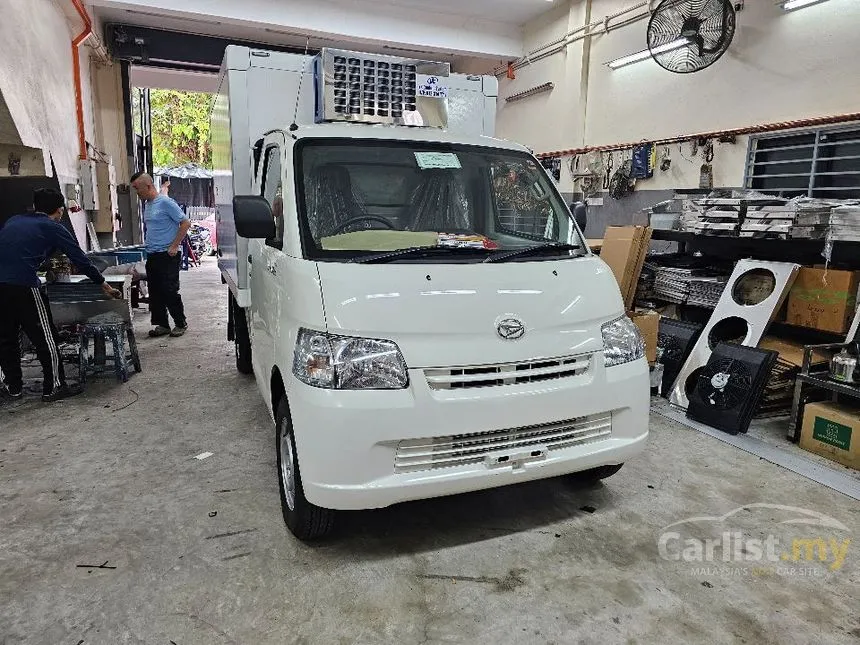 2025 Daihatsu Gran Max Frozen Food Lorry
