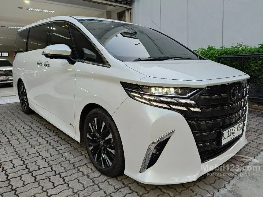 2025 Toyota Alphard HEV (Premium Color) MPV