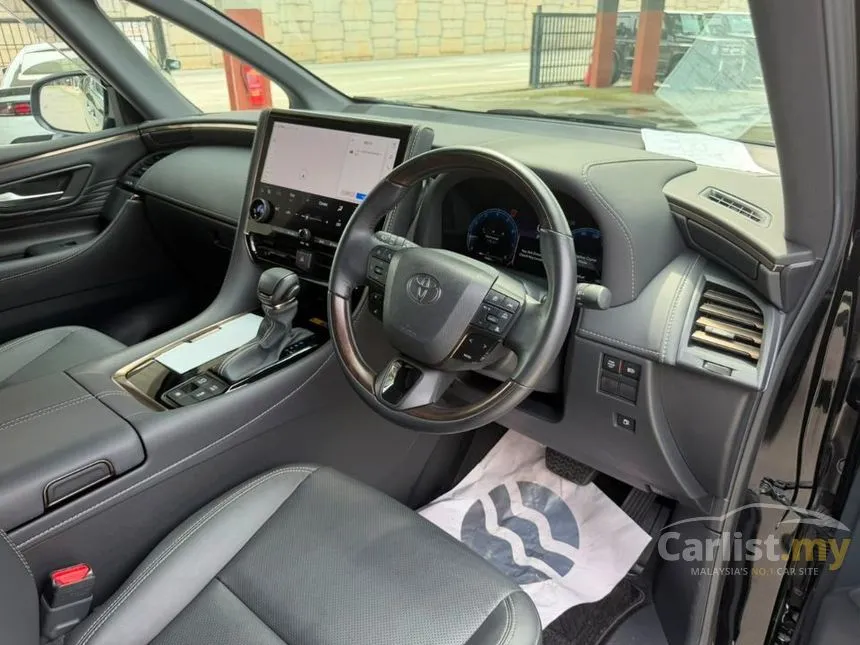 2024 Toyota Alphard Z 7-Seater MPV