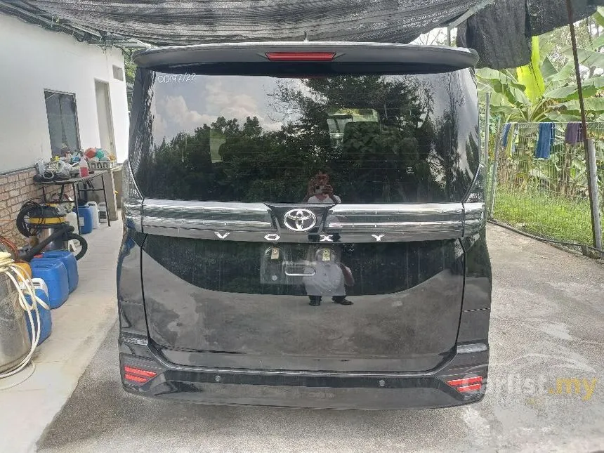 2022 Toyota Voxy S-Z MPV