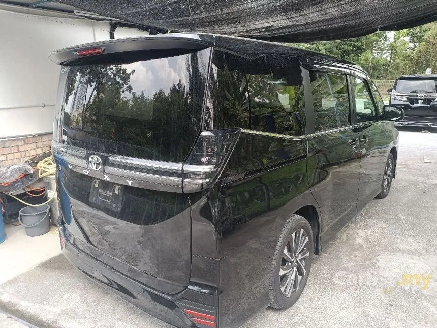 2022 Toyota Voxy S-Z MPV