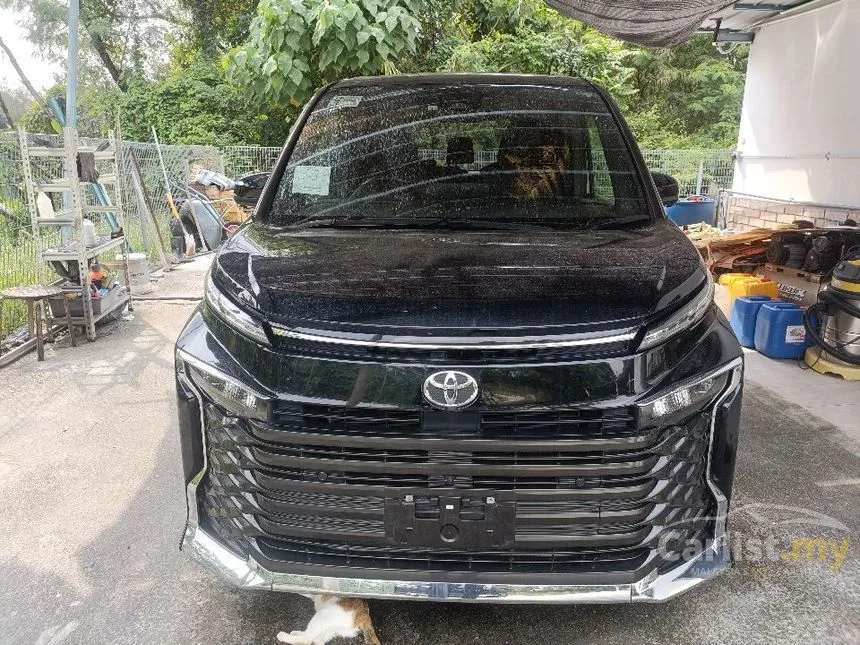 2022 Toyota Voxy S-Z MPV