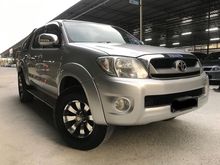 2009 Toyota Hilux 2.5 G Pickup Truck