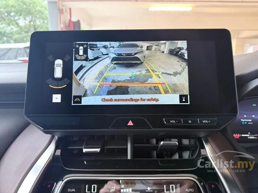 2025 Toyota Harrier Luxury SUV