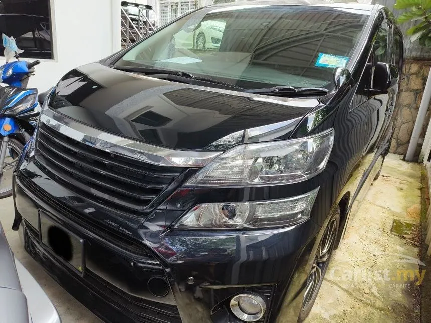 2012 Toyota Vellfire Z MPV