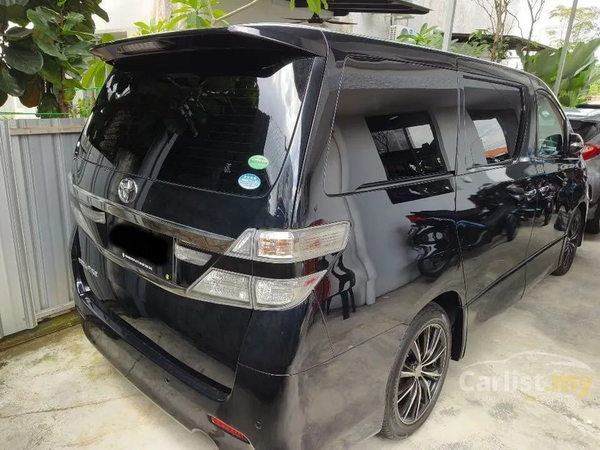 2012 Toyota Vellfire Z MPV