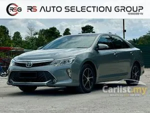 2015 Toyota Camry 2.5 Hybrid Sedan