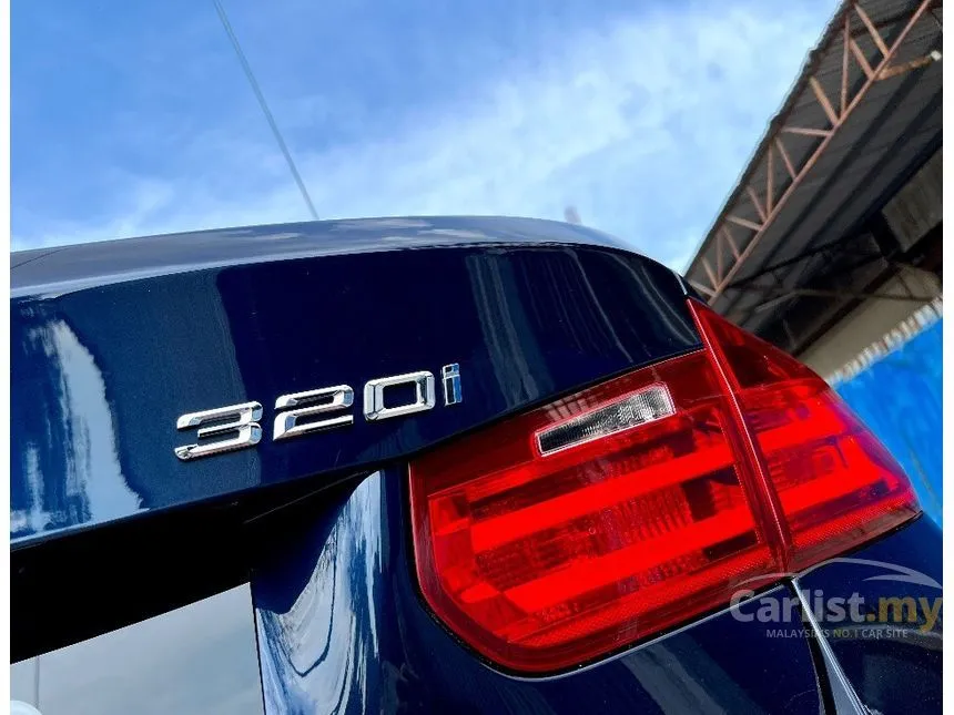 2015 BMW 320i Sport Line Sedan