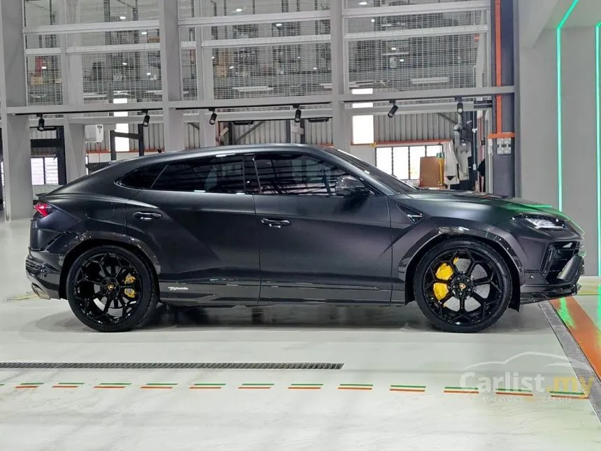 2023 Lamborghini Urus Performante SUV