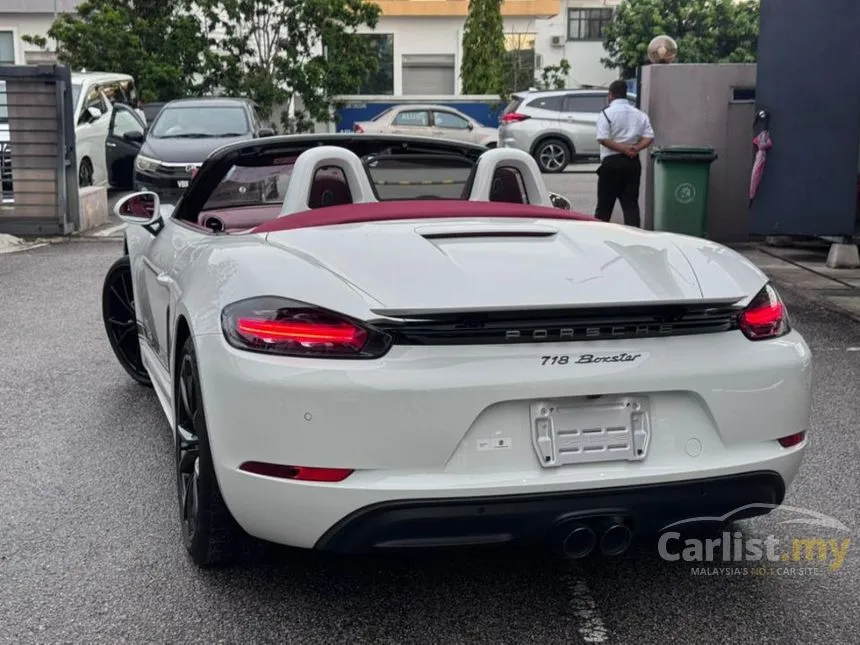 2023 Porsche 718 Boxster Convertible