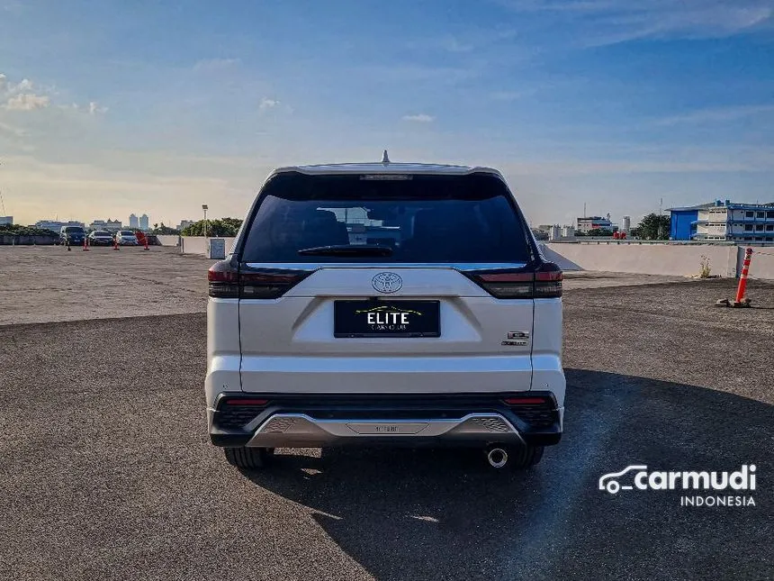 2023 Toyota Kijang Innova Zenix Q HV TSS Modellista (Non Premium Color) MPV