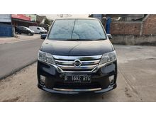 2013 Nissan Serena Highway Star (Kredit dibantu)