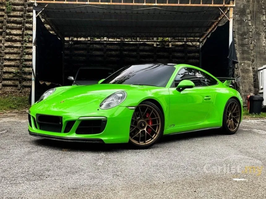 2018 Porsche 911 Carrera GTS Coupe