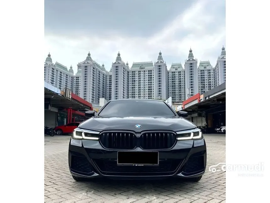 2023 BMW 520i M Sport Sedan