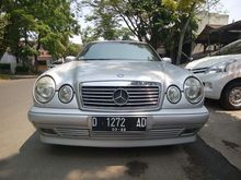 1997 Mercedes-Benz E230 2.3 W210 2.3 Automatic New Ice, Siap