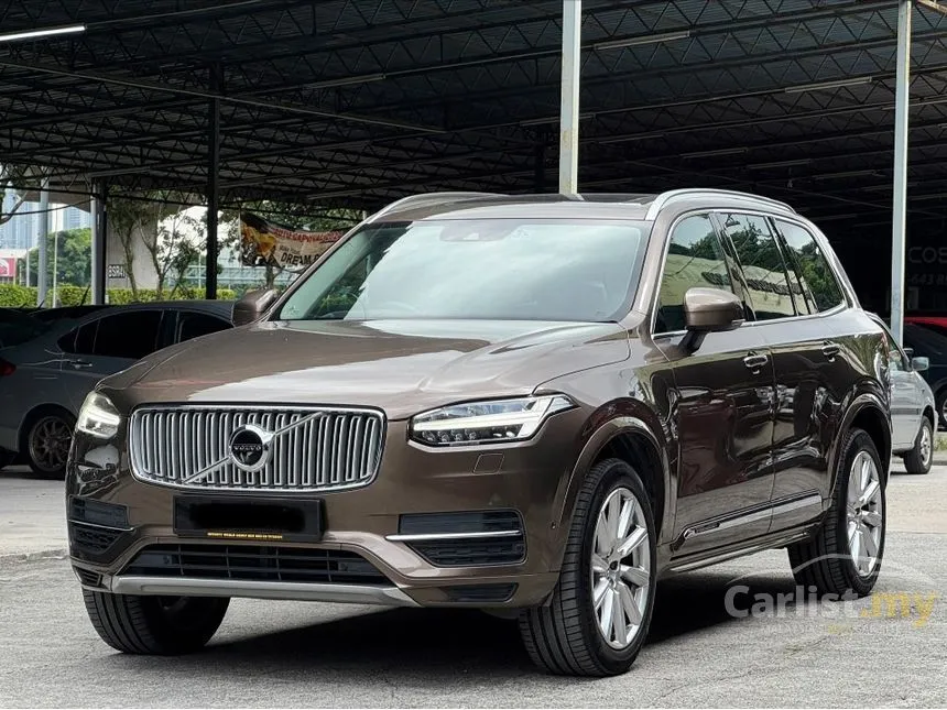 2016 Volvo XC90 T8 Twin Engine SUV