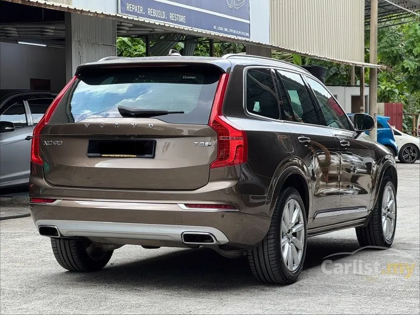 2016 Volvo XC90 T8 Twin Engine SUV