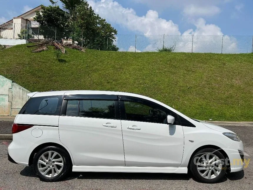 2012 Mazda 5 MPV