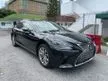 Recon 2018 Lexus LS500h 3.5 Executive AWD + Japan Spec + Rear Entertainment + Mark Levinson + 360 Camera + Cooler Seat + Relaxation Seat + Power Boot