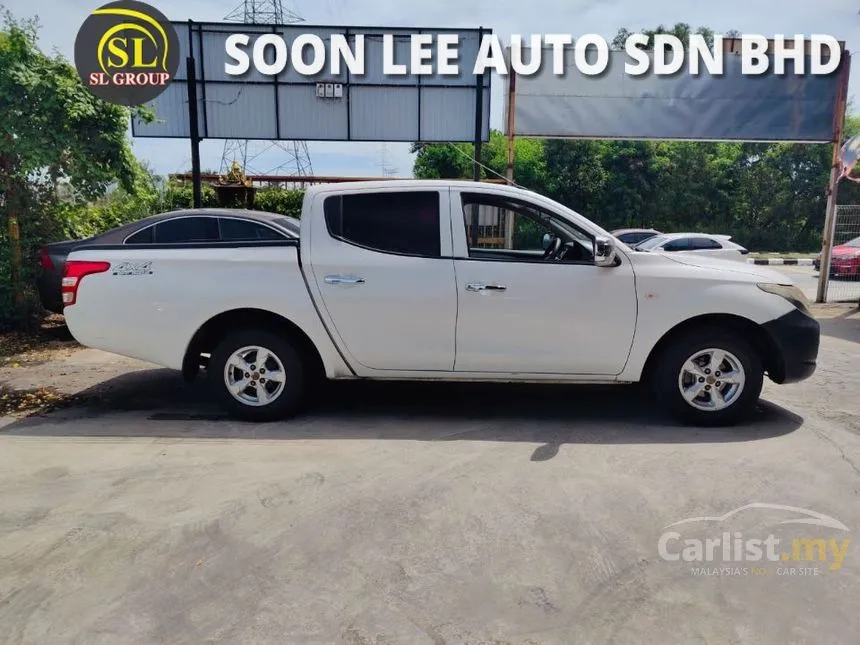 2017 Mitsubishi Triton Quest Dual Cab 4X2 Pickup