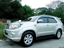 2005 Toyota Fortuner 3.0 (ปี 04-08) V SUV AT