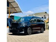 2021 Toyota Voxy 2.0 ZS GR Sport Package -RARE UNIT