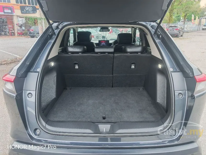 2025 Honda HR-V V SUV