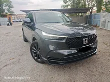 2025 Honda HR-V 1.5 V SUV