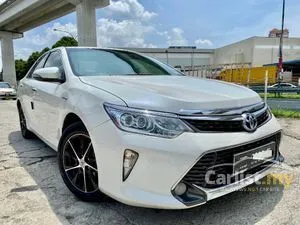 2015 Toyota Camry 2.5 Hybrid (A)-  OFFER- WARRANTY -TIP TOP CoND