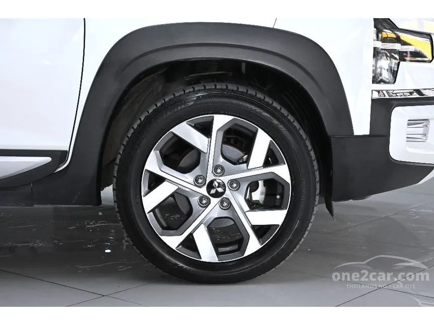 2024 Mitsubishi Xpander Cross Wagon