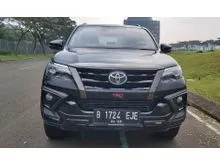 2020 Toyota Fortuner 2.4 TRD SUV