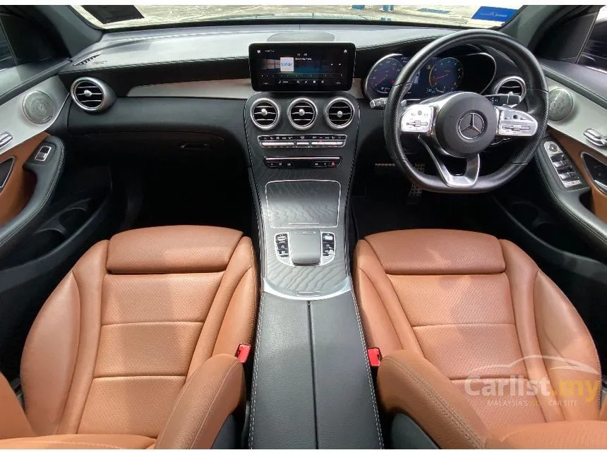 2021 Mercedes-Benz GLC300 4MATIC AMG Line SUV