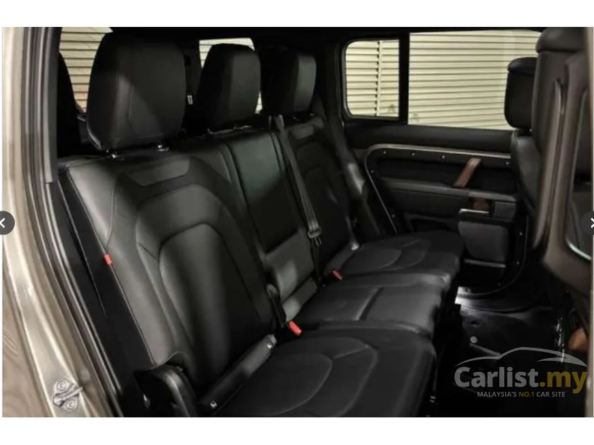 2022 Land Rover Defender 110 D300 X SUV