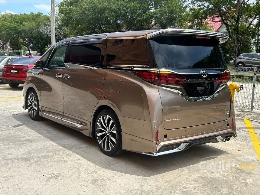 2023 Toyota Alphard Executive Lounge MPV