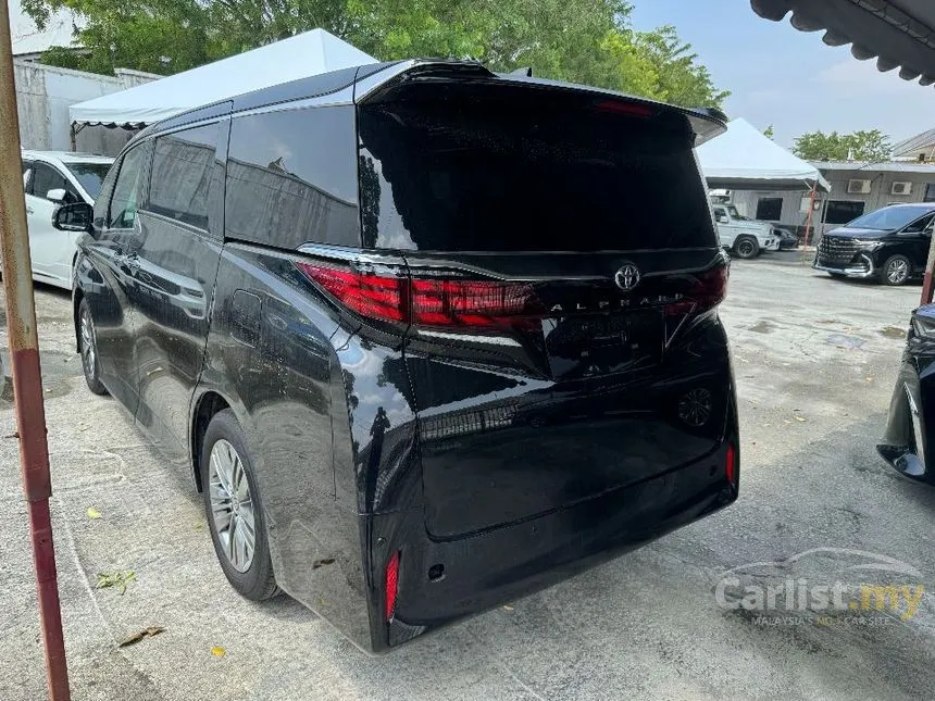 2024 Toyota Alphard Z 7-Seater MPV