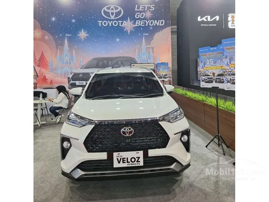 2026 Toyota Veloz V HEV MPV