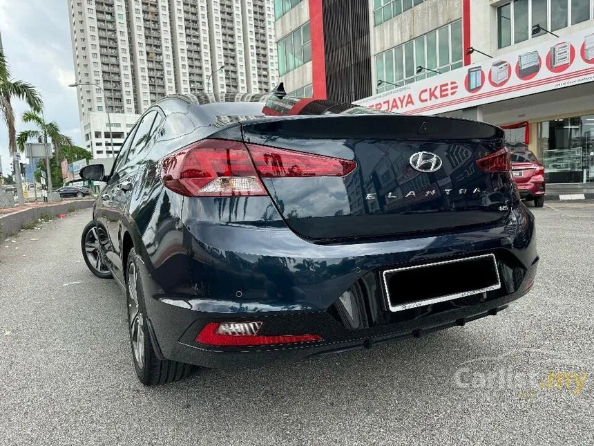 2019 Hyundai Elantra Executive Sedan