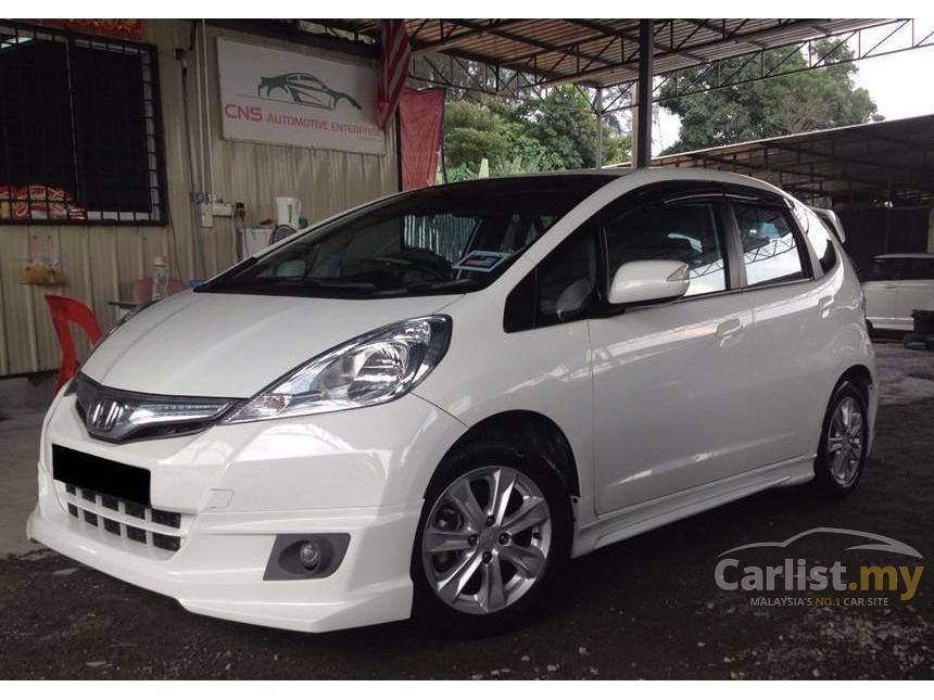 Honda Jazz 2012 Hybrid 13 In Selangor Automatic Hatchback White For